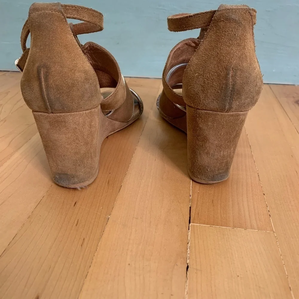 Last Chance👀 Free People Tan Leather Wedge 2.5in Heels Size 6.5